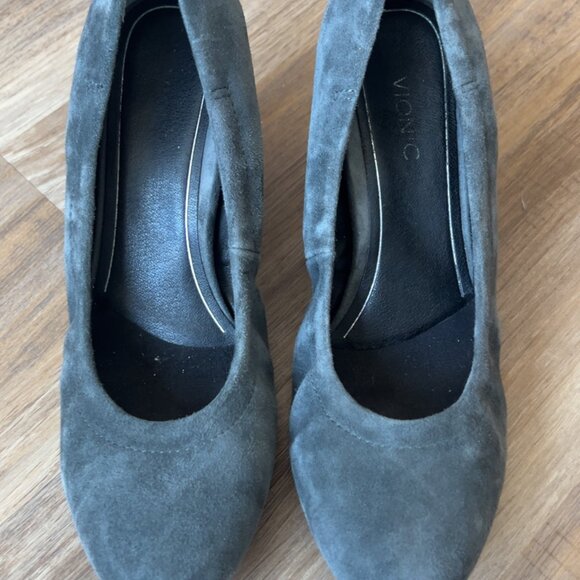 VIONIC Camden wedge grey size 8.5 Wide‎ - Picture 1 of 9